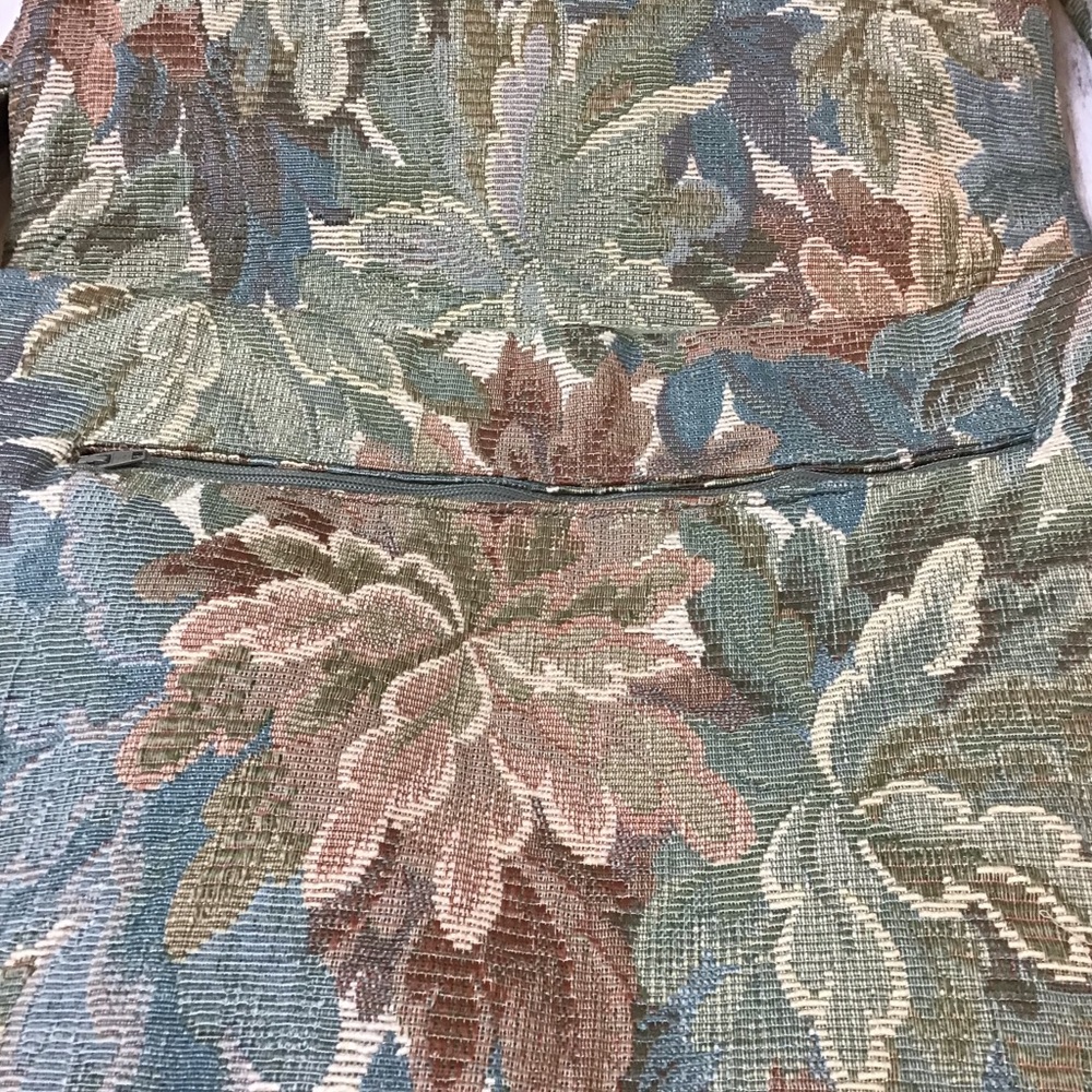 Handmade Tapestry Messenger Bag - Picture 5 of 8